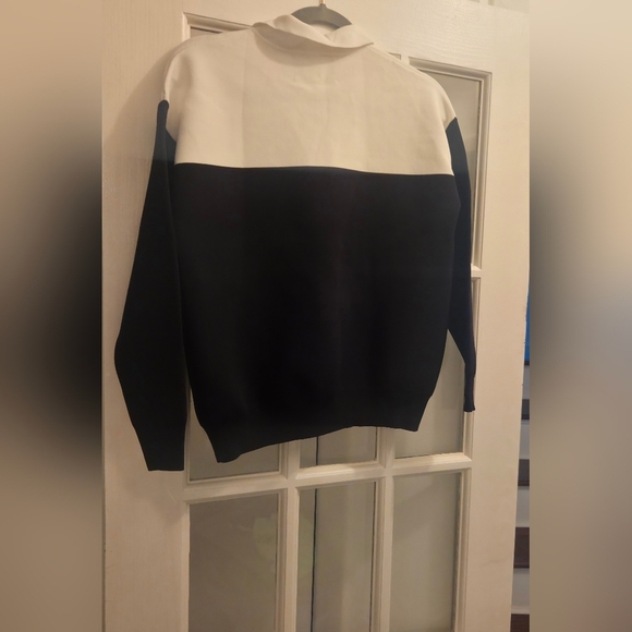 Aleeza Chic Monochrome Sweater/ Blazer With Gold Buttons & Pockets - Picture 7 of 11